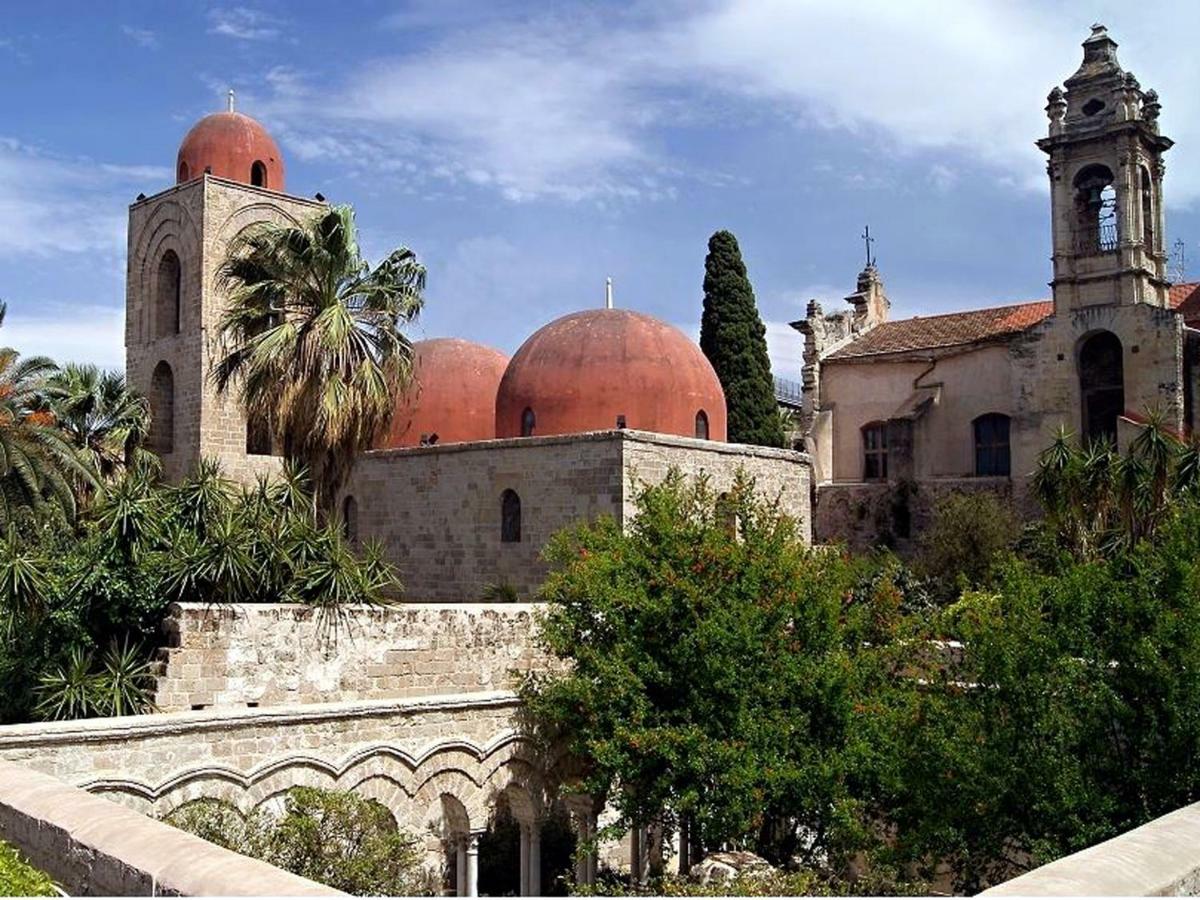 Palazzo Filangeri Di Amorosa Palermo Exterior photo